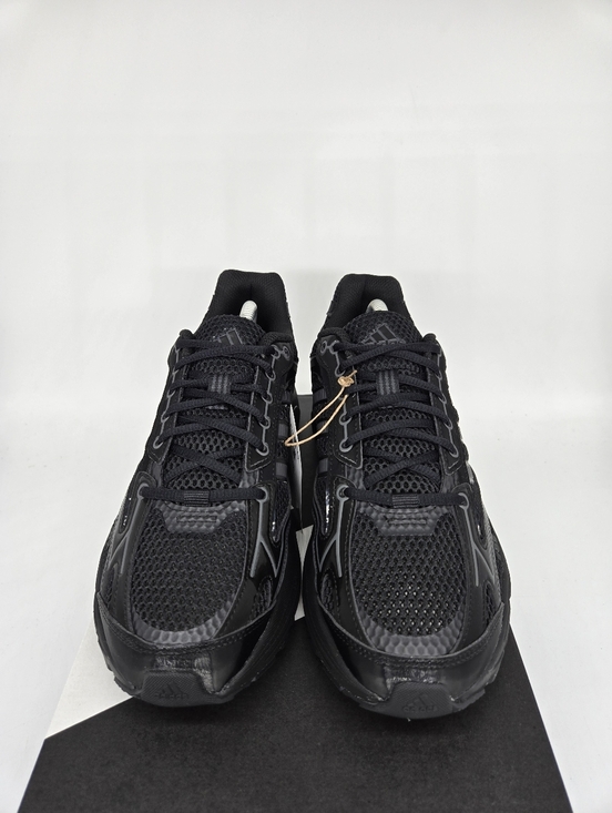 adidas Men\'s Spiritain 2000 Black Grey Carbon Shoes Size 10.5 New main image 4